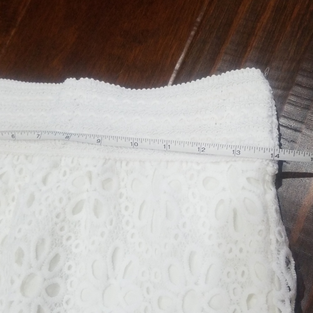 White mini skirt! New - Picture 4 of 5